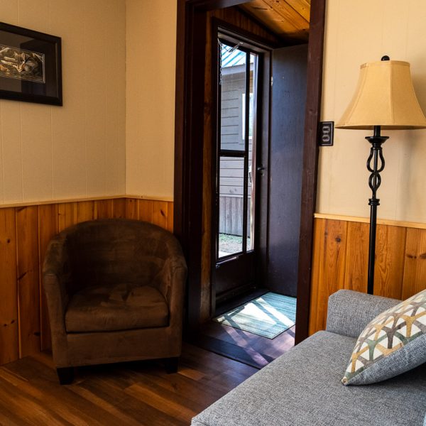 BBM09689_Cottage-8 BBM09689_Cottage-8